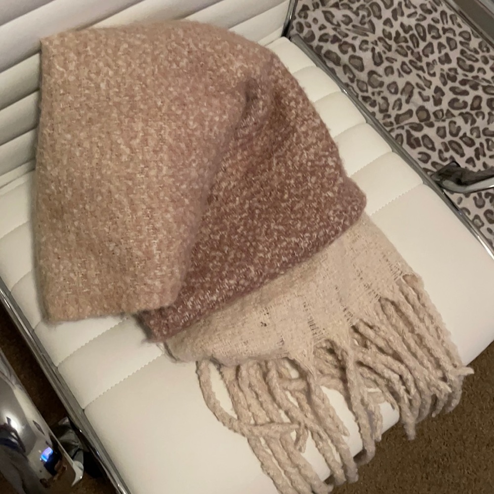 Blanket scarf